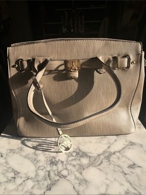 Source Unknown Cream Tote with Gold Hardware